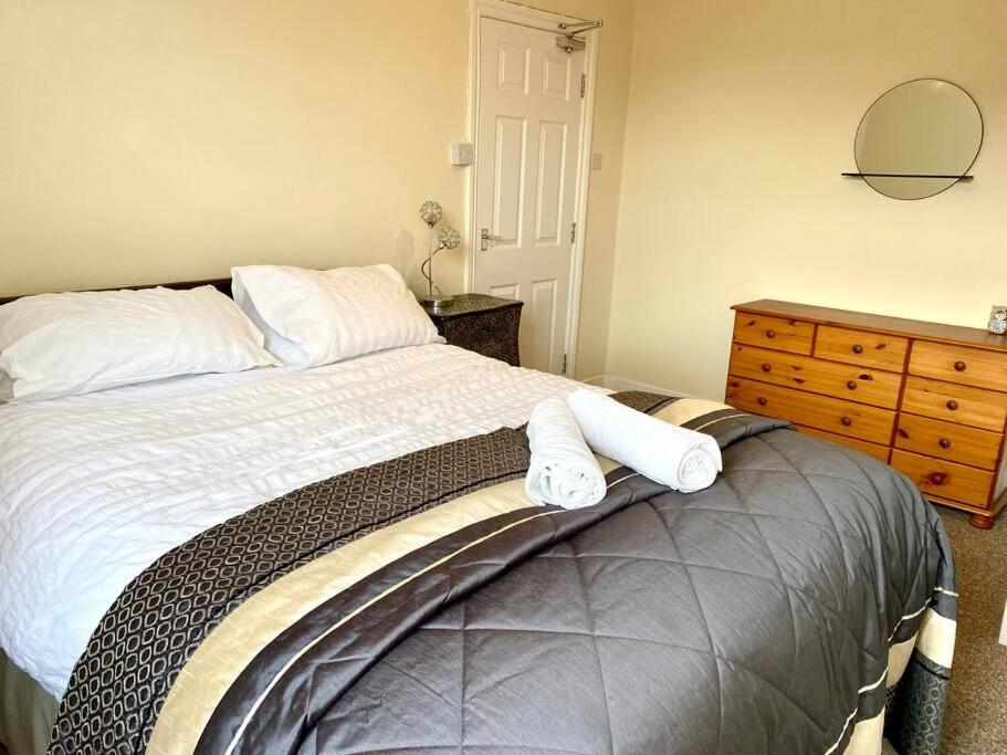 Eden Stay 5 Bedroom House Моркамб Екстериор снимка